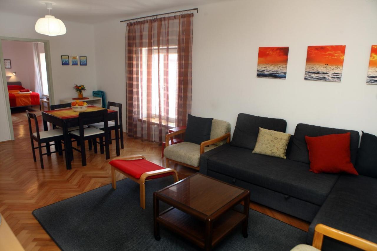 Spacious Piran Central Apartment For 5 Pax Bg Ngoại thất bức ảnh